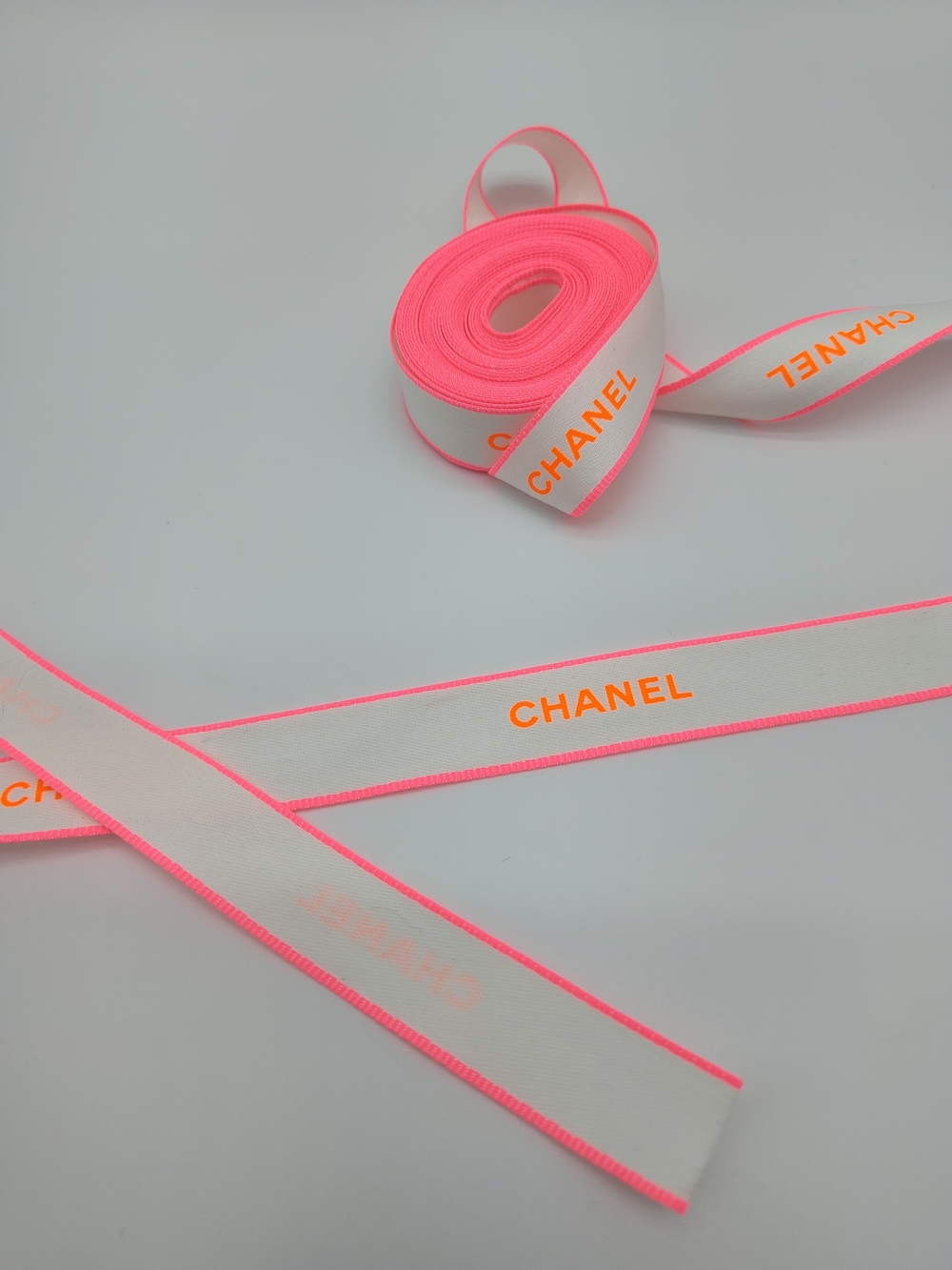 CHANEL Neon Pink Orange White Ribbon 2 Yards Luxury Gift Wrap Trim 3/4" - Picture 4 of 5